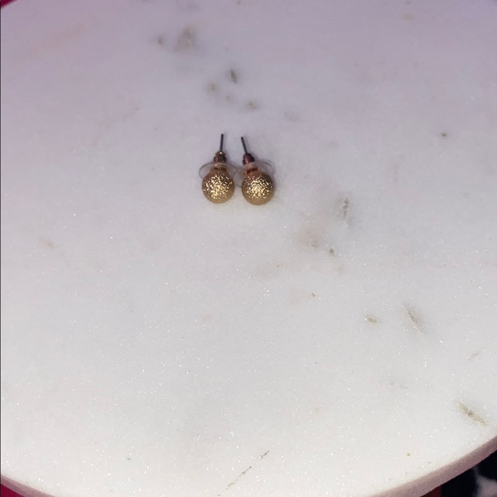 Elegant Gold Stud Earrings